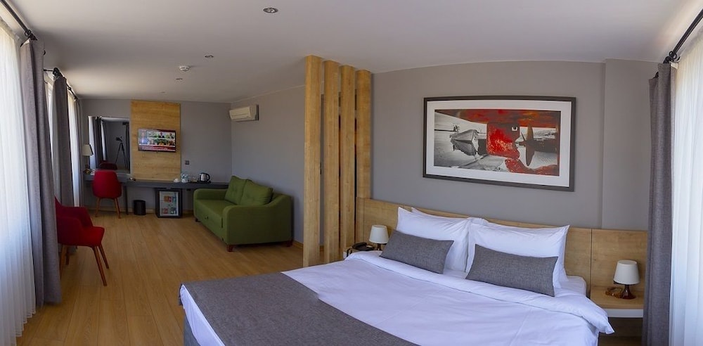 Uzer Otel Rezervasyon