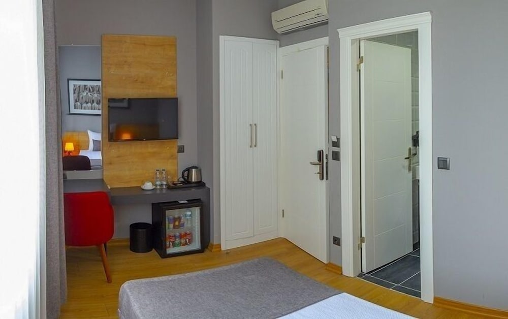 Uzer Otel Rezervasyon