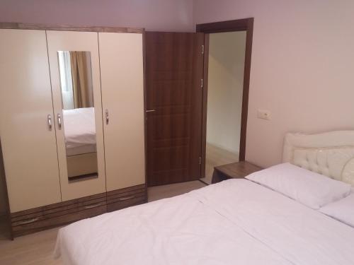 Sari Konak Apart Evleri Rezervasyon