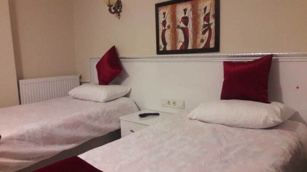 Çarsı Hotel & Cafe Rezervasyon