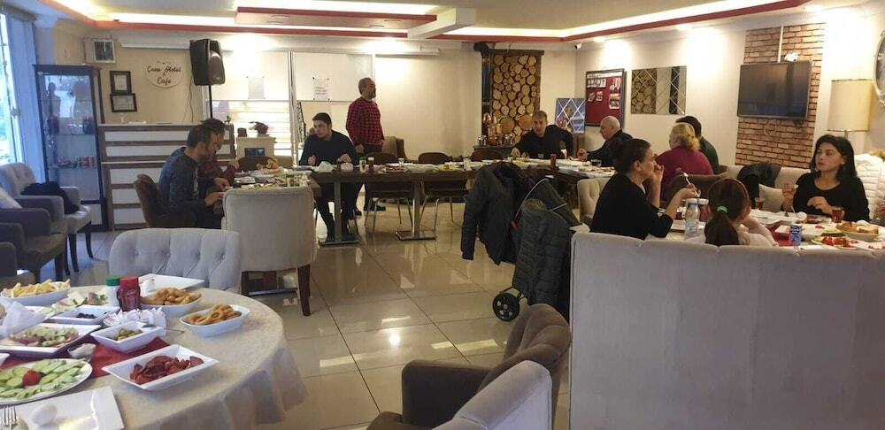 Çarsı Hotel & Cafe Rezervasyon