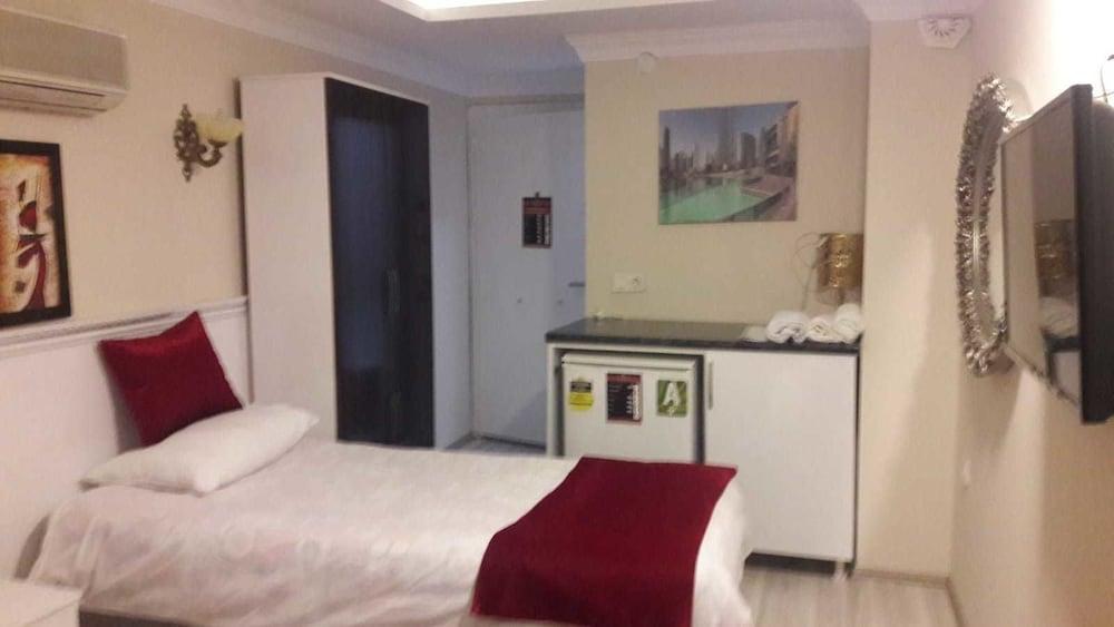 Çarsı Hotel & Cafe Rezervasyon