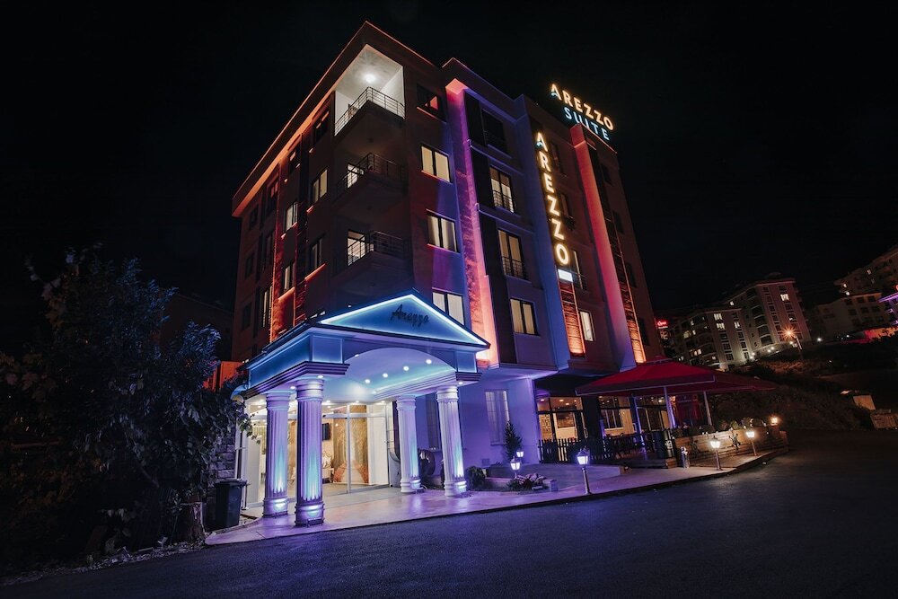 Arezzo Deluxe Otel Rezervasyon