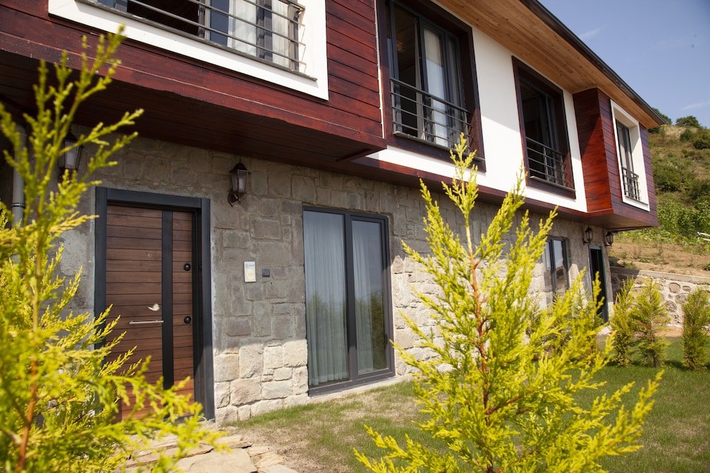 Stone Village Rezervasyon