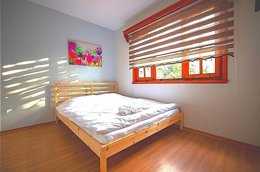 Beyaz Ev Butik Otel Maşukiye Rezervasyon