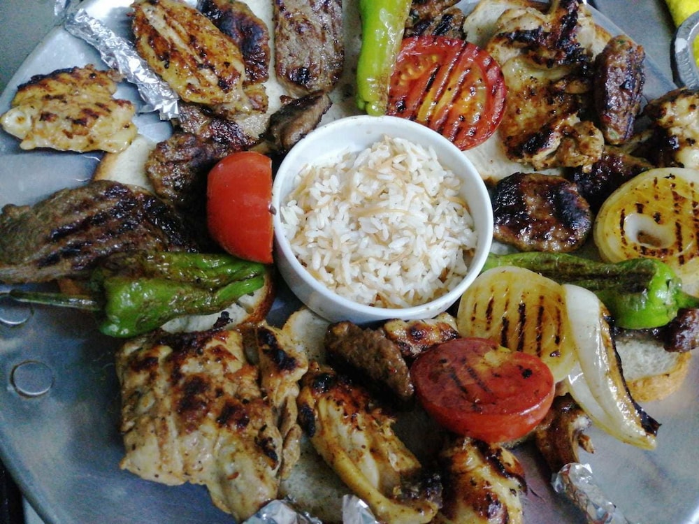 Beyaz Ev Butik Otel Maşukiye Rezervasyon