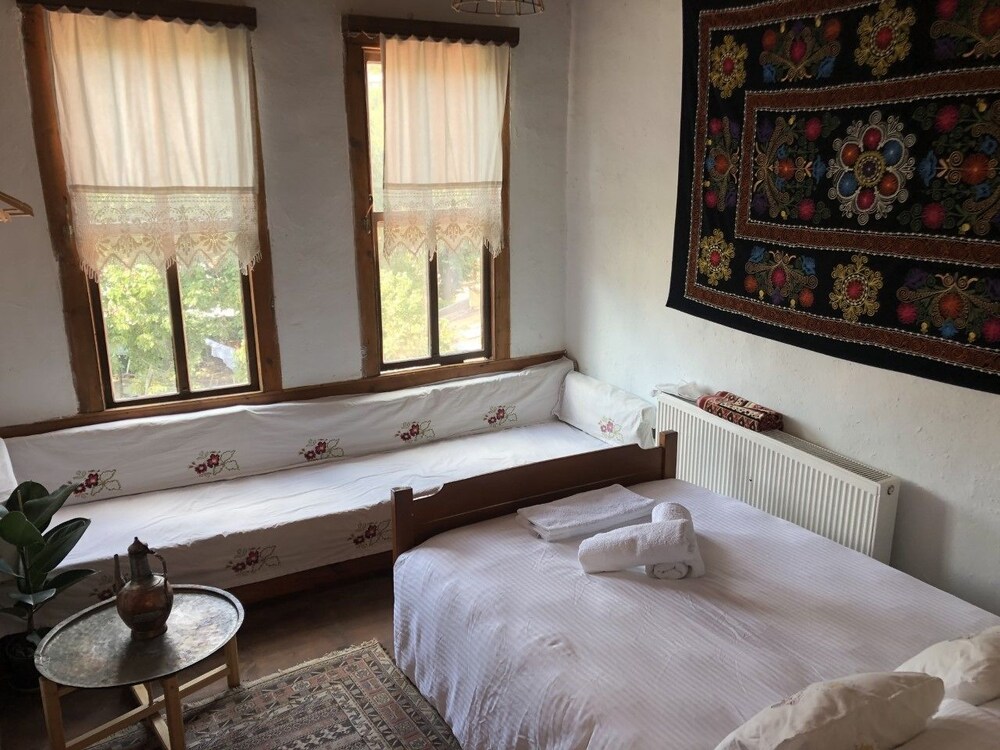 Bökesoylar Konağı Rezervasyon