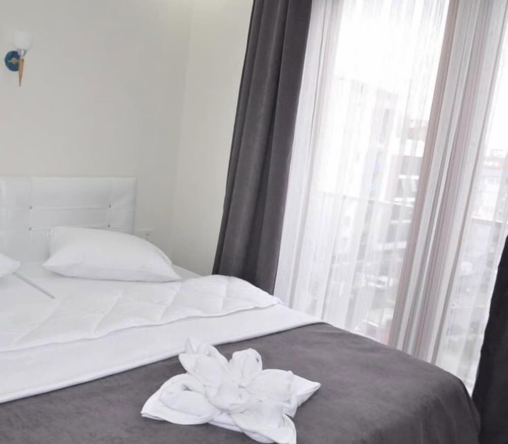 Platana Suite Apart Hotel Rezervasyon