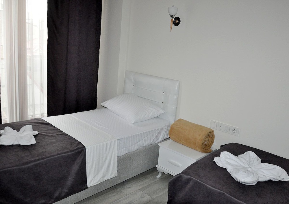 Platana Suite Apart Hotel Rezervasyon