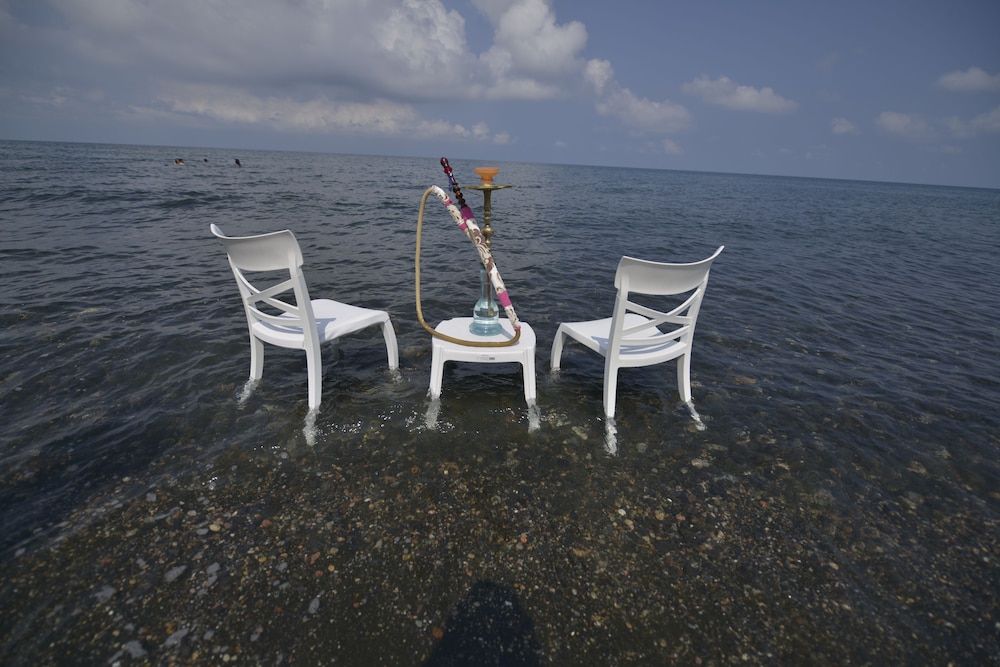 Marbella Tatil Koyu Rezervasyon