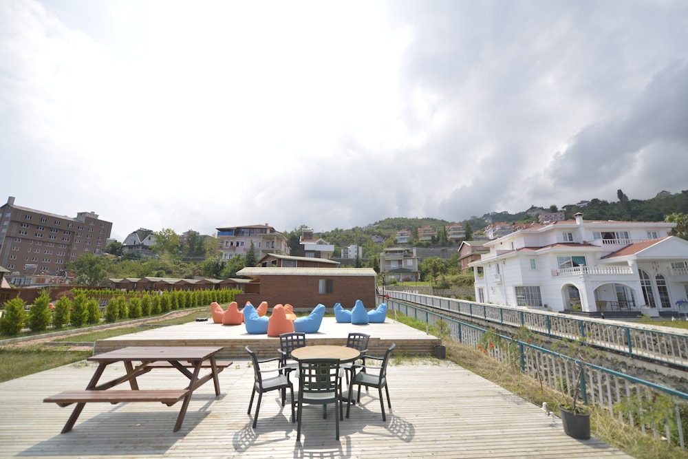 Marbella Tatil Koyu Rezervasyon