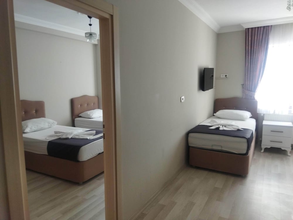 The Queens Apart Rezervasyon