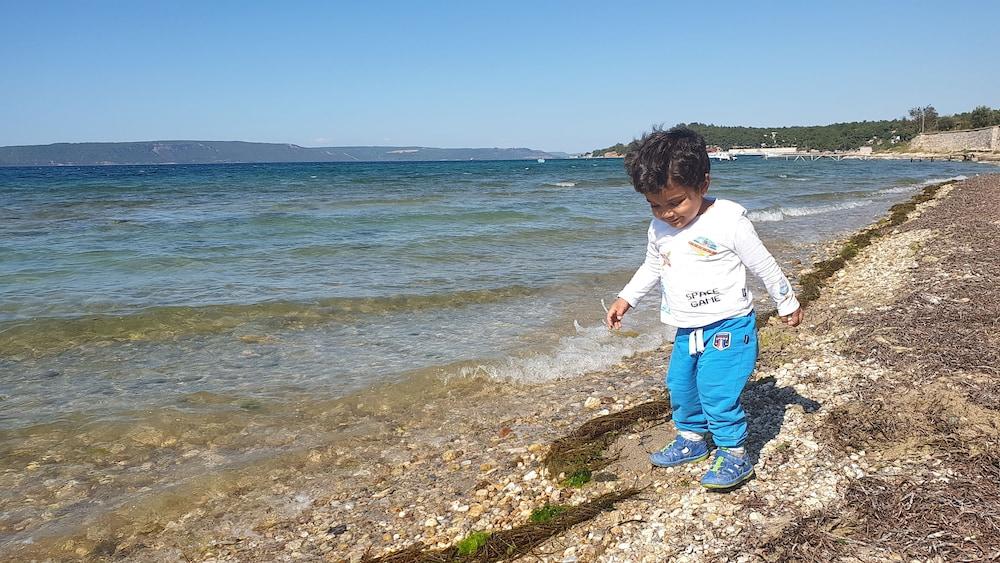 Beskardesler Guzelyali Pansiyon Rezervasyon