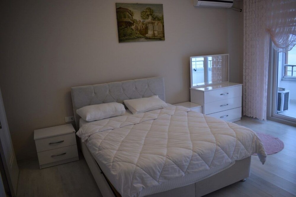 Zahi Mydoga Yomra Apart Rezervasyon