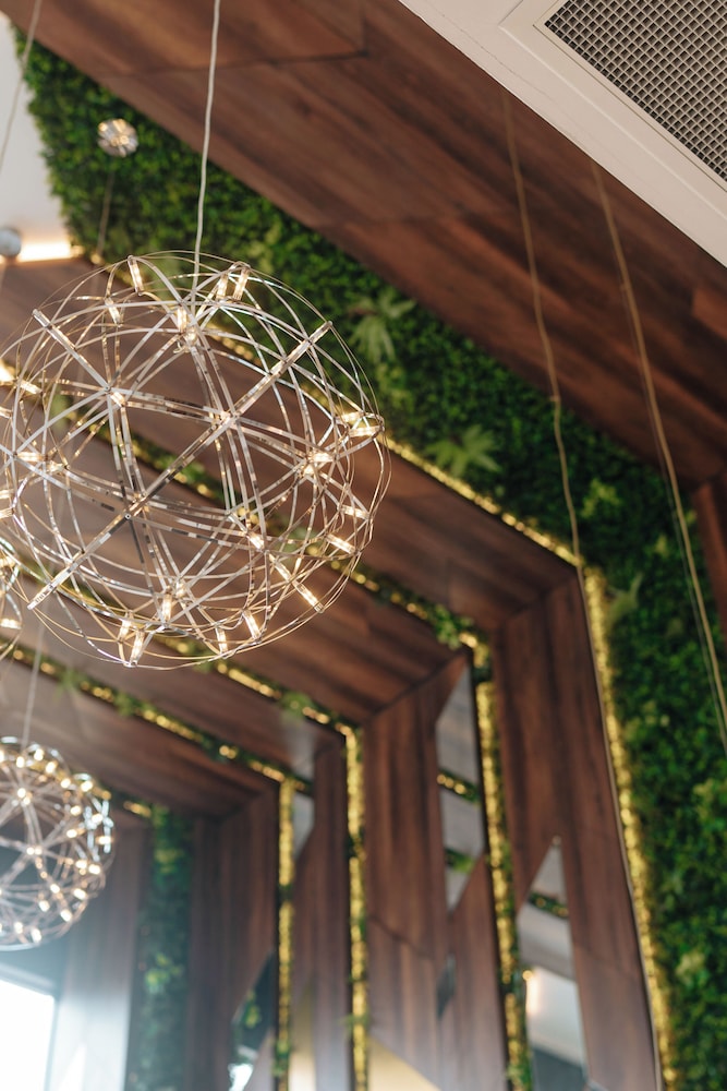 Empula Hotel & Residences Rezervasyon