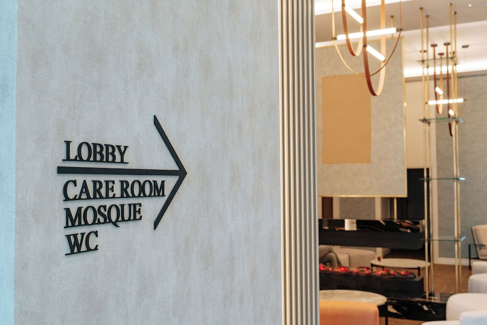 Empula Hotel & Residences Rezervasyon