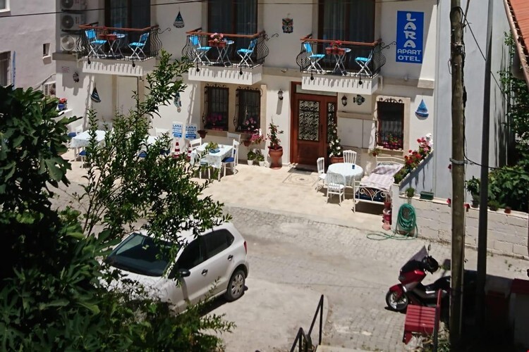 Lara Apart Otel Rezervasyon