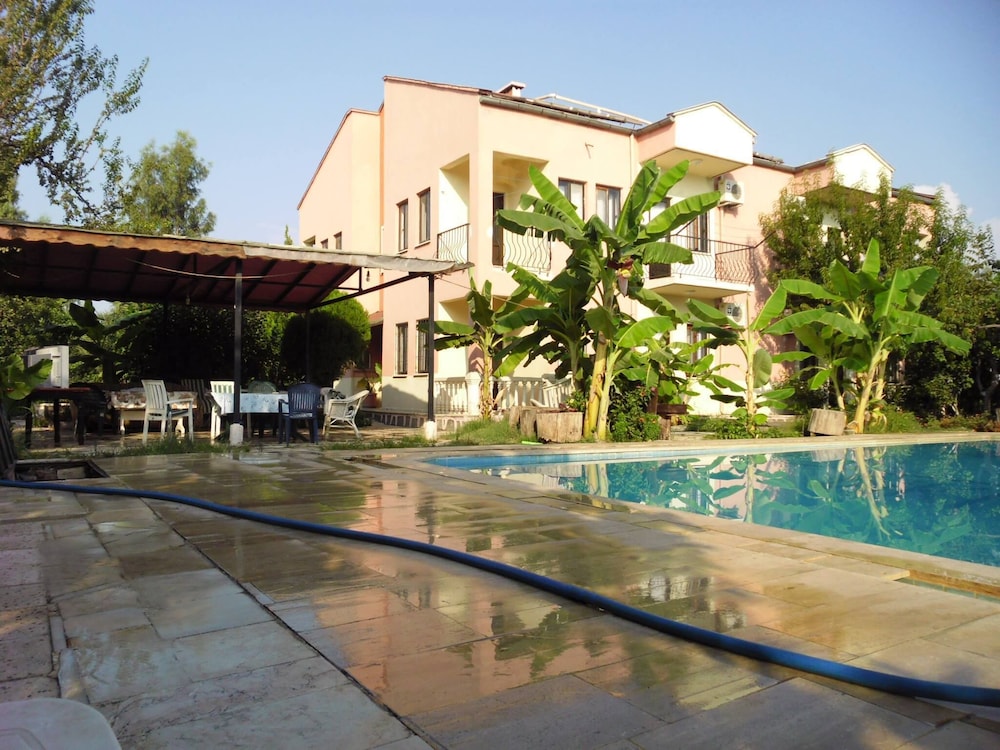 Dikmen Apart Rezervasyon