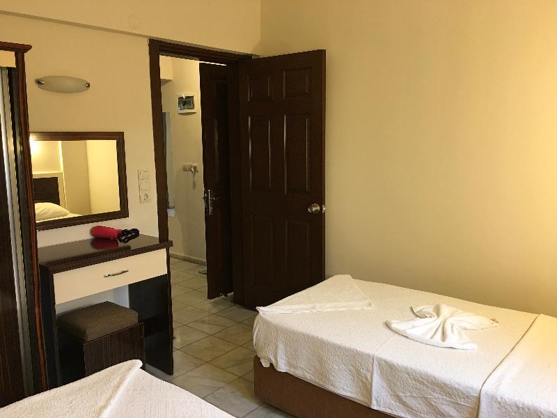 Icr Sun Village Apartments Rezervasyon