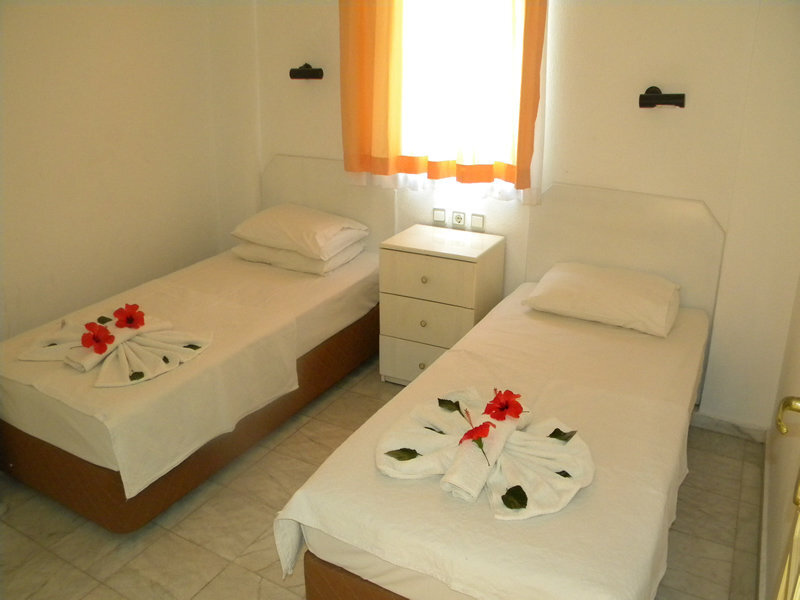 Icr Sun Village Apartments Rezervasyon