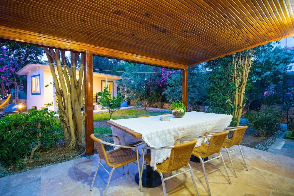 Villa Damla Sogut Marmaris Rezervasyon