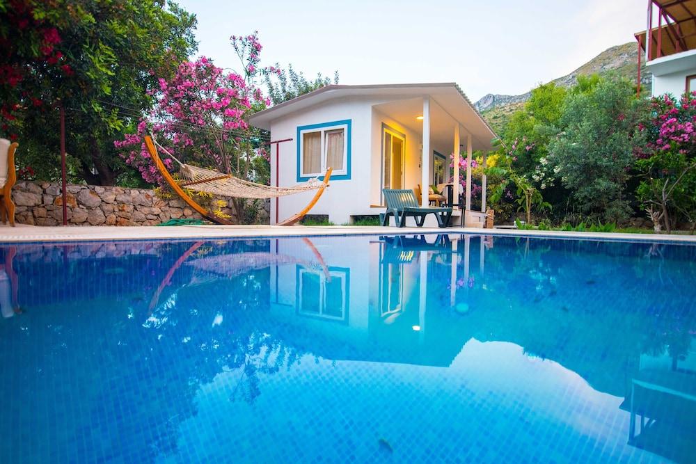 Villa Damla Sogut Marmaris Rezervasyon