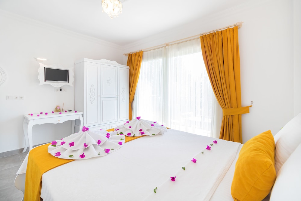 Ruya Butik Otel Selimiye Rezervasyon