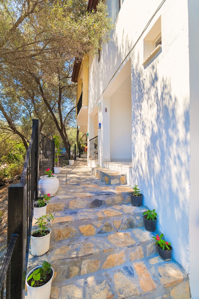 Ruya Butik Otel Selimiye Rezervasyon