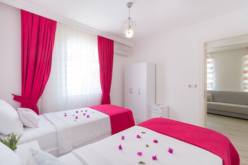 Ruya Butik Otel Selimiye Rezervasyon