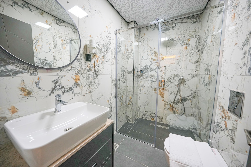 Ada Boutique Hotel Rezervasyon