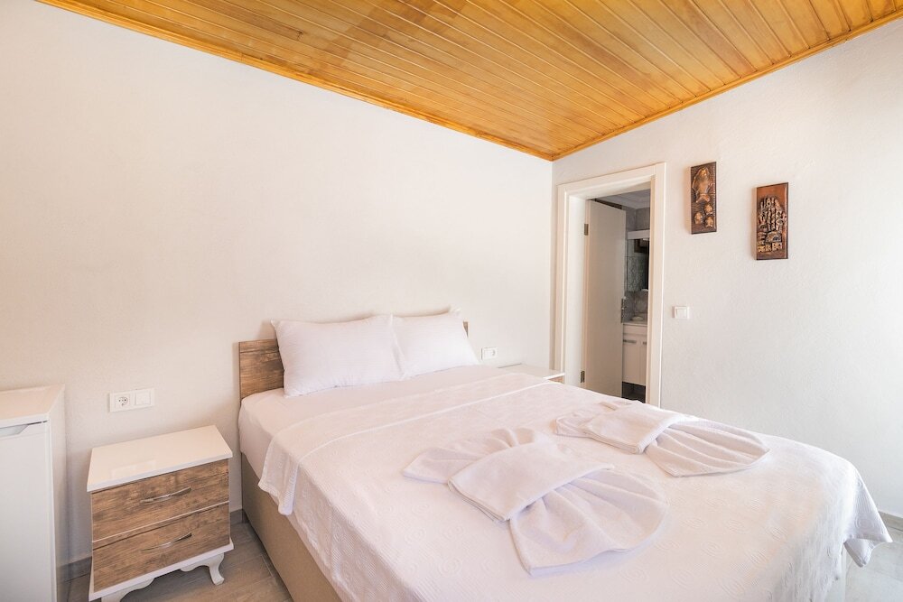 Kamelya Otel Selimiye Rezervasyon