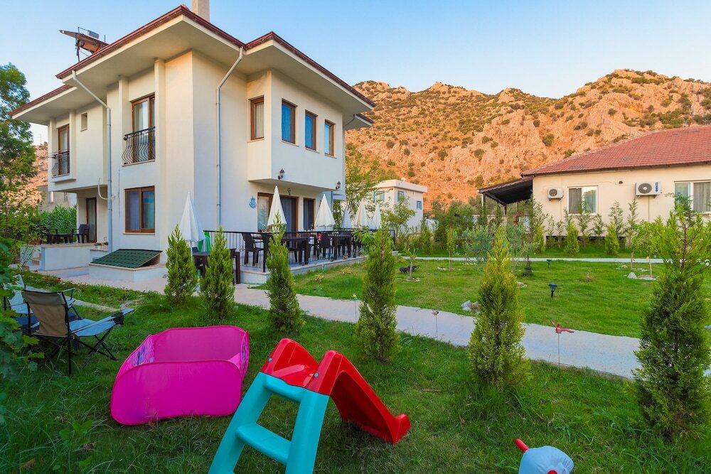 Kamelya Otel Selimiye Rezervasyon