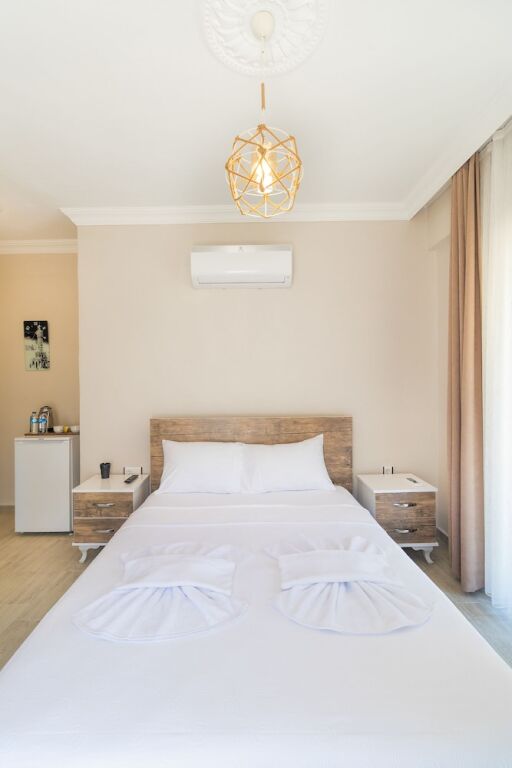 Kamelya Otel Selimiye Rezervasyon