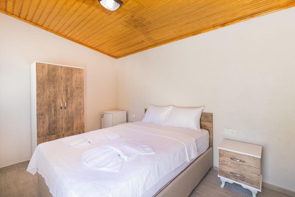 Kamelya Otel Selimiye Rezervasyon