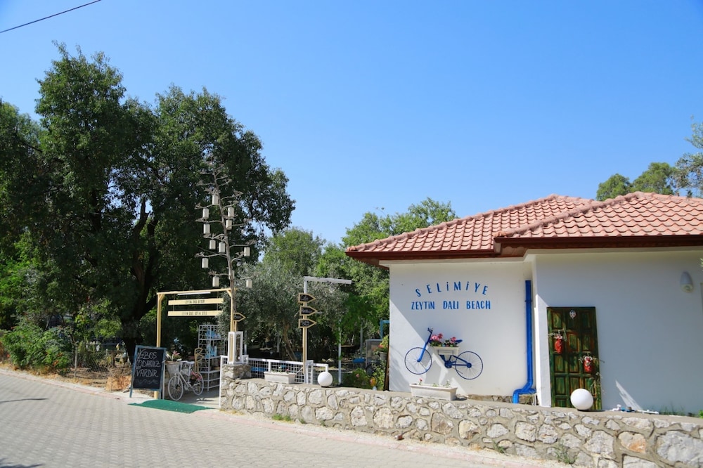 Zeytin Dali Butik Otel Rezervasyon