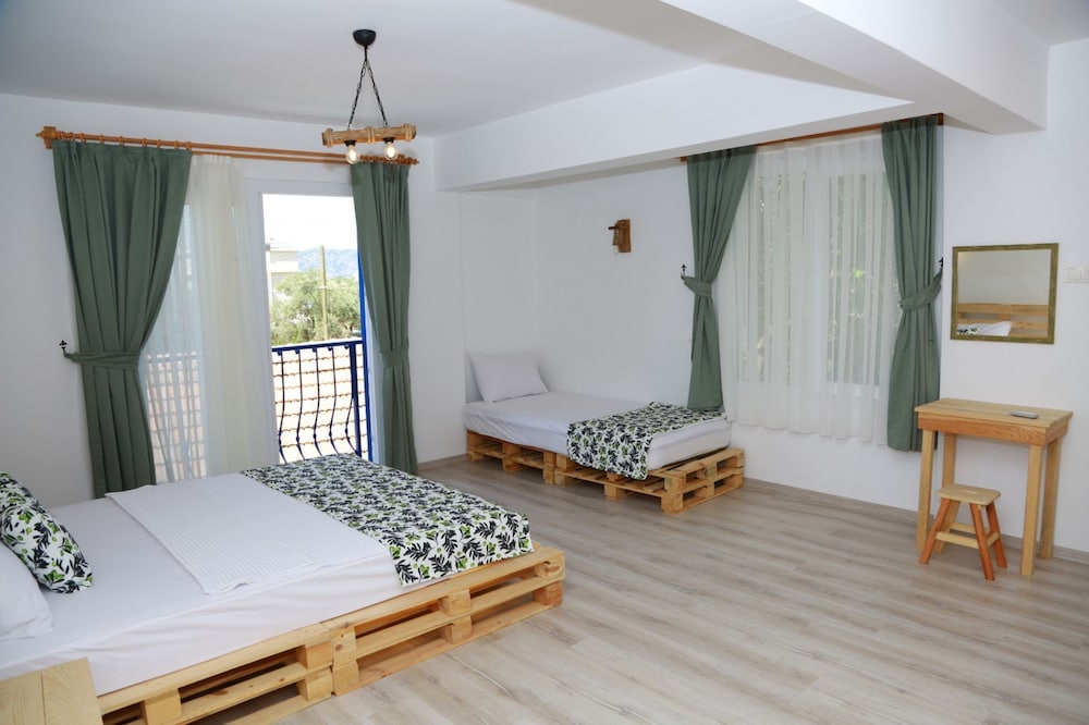 Zeytin Dali Butik Otel Rezervasyon