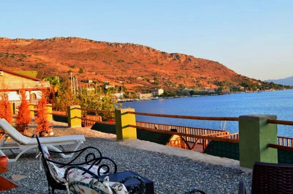 Metto Bozburun Rezervasyon