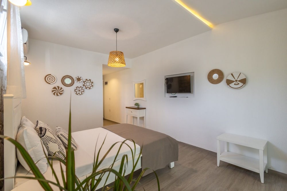 Kiyi Hotel Selimiye Rezervasyon