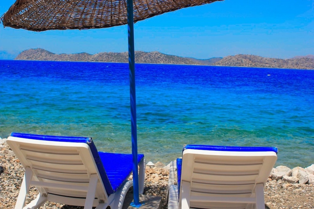 Saranda Beach Pansiyon Rezervasyon