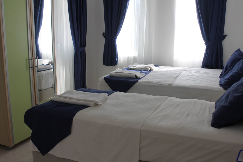 Saranda Beach Pansiyon Rezervasyon