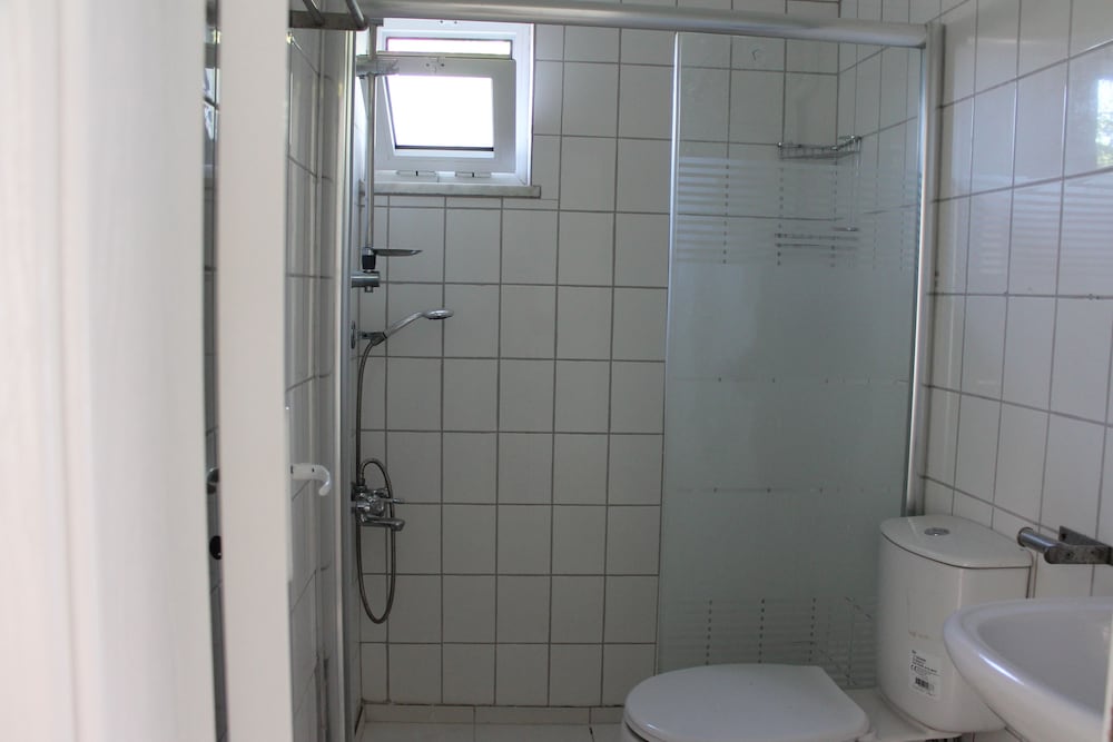 Saranda Beach Pansiyon Rezervasyon