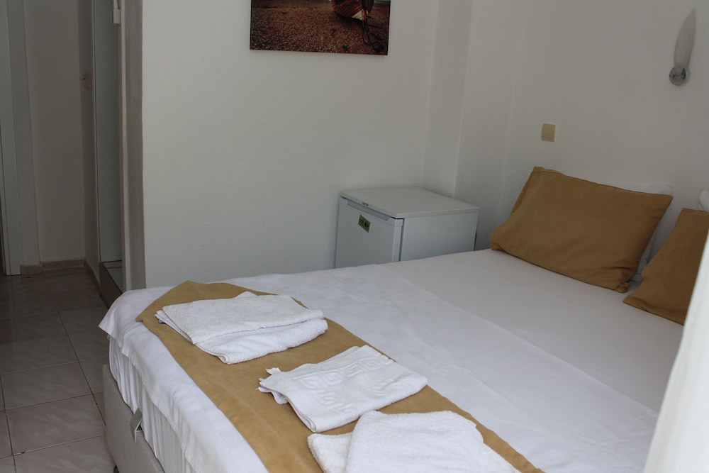 Saranda Beach Pansiyon Rezervasyon