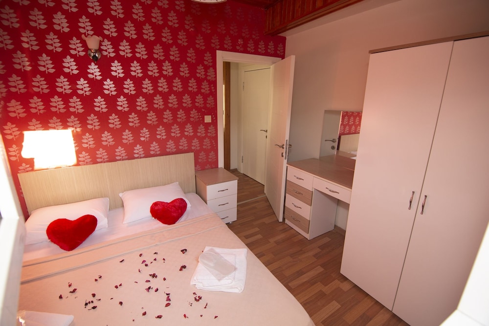 Desina Deluxe Apart Rezervasyon