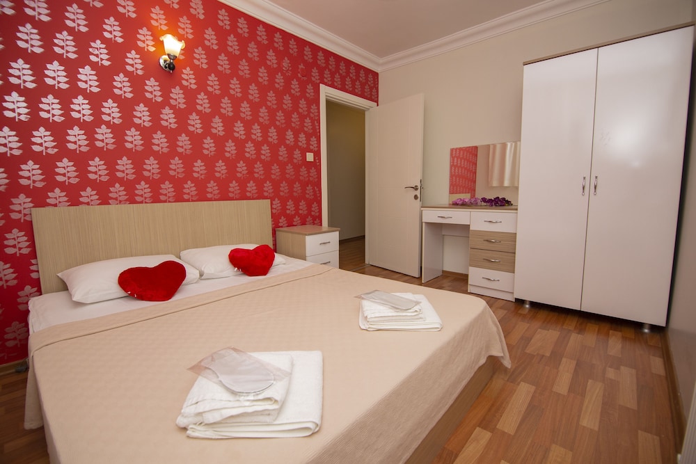 Desina Deluxe Apart Rezervasyon