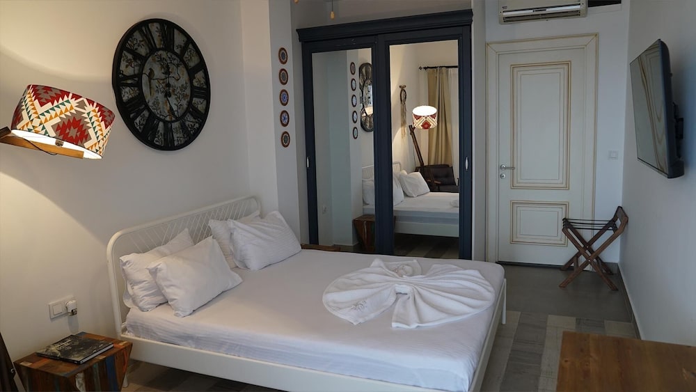 Villa Zeus Otel Rezervasyon