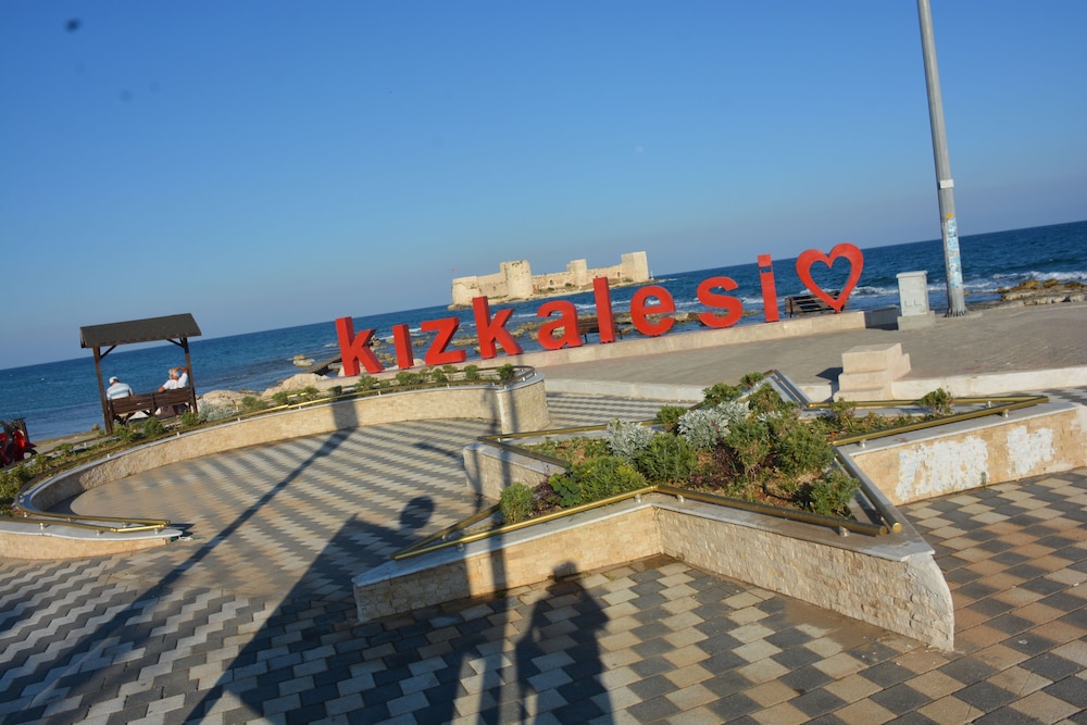 Hira Hotel Rezervasyon