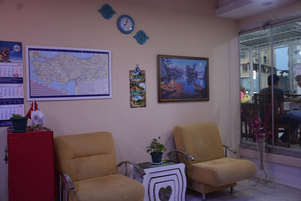 Hira Hotel Rezervasyon