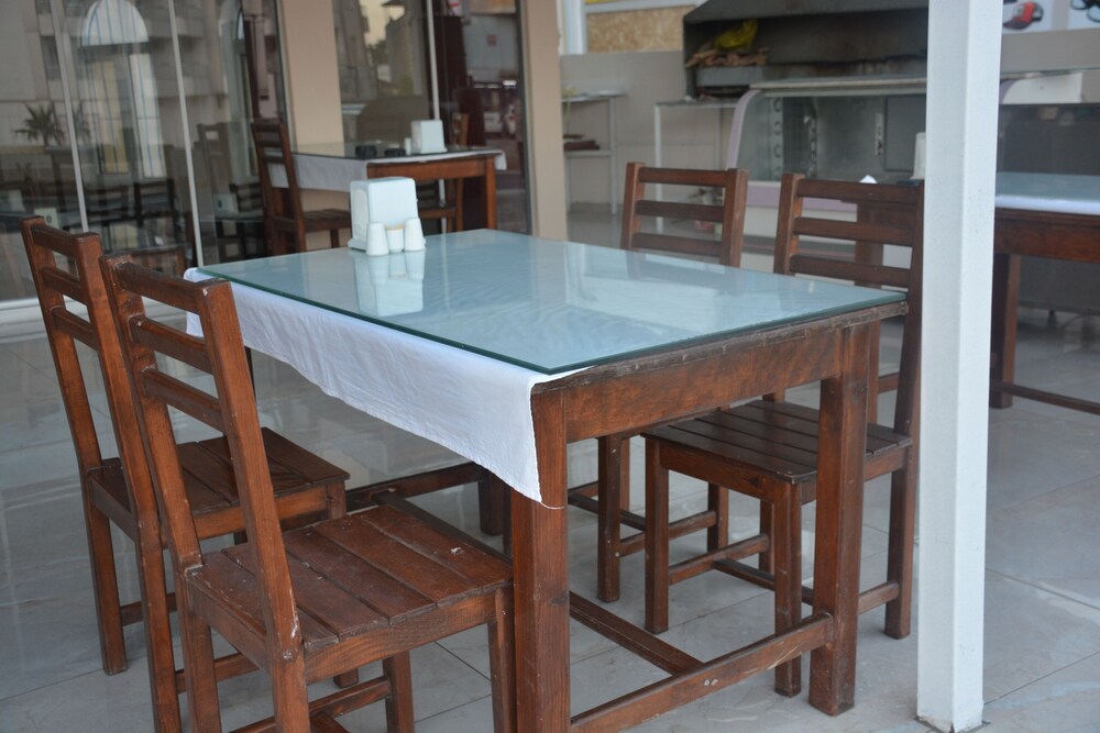 Hira Hotel Rezervasyon