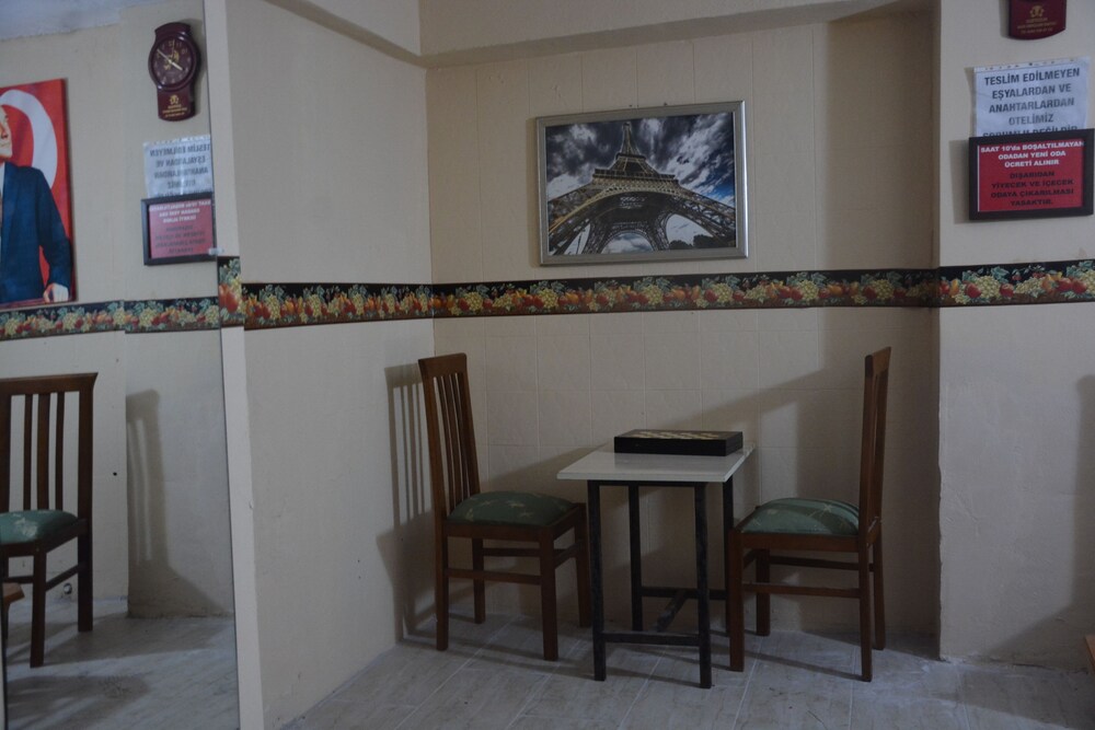 Hira Hotel Rezervasyon