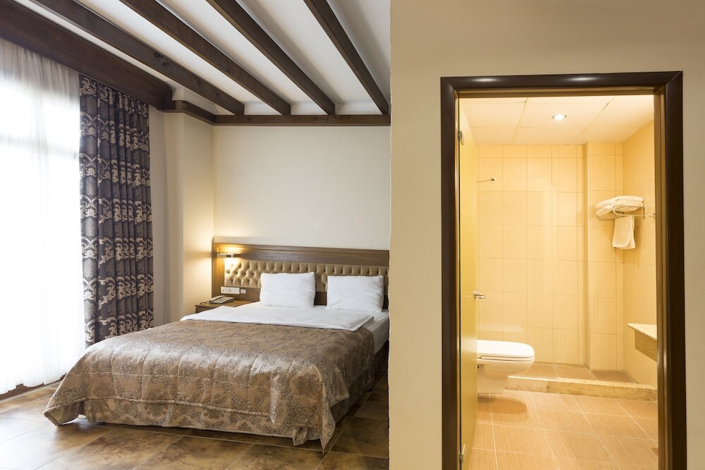 Egelia Imroz Otel Rezervasyon